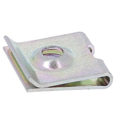 ECROU A PINCER M5 POUR TOLE DE 0.6 A 1.7 ACIER ZINC CRIII 015 617 003